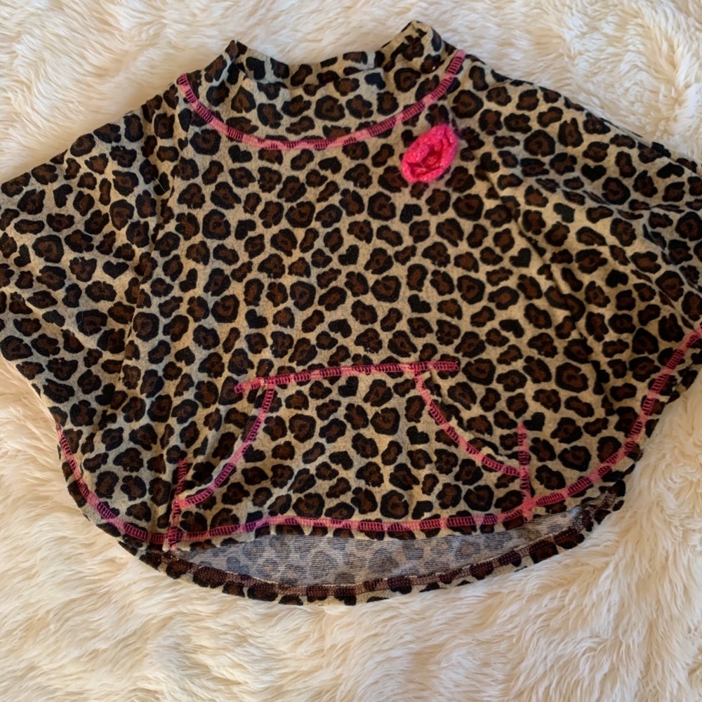 Leopard print sweater. Size 5
